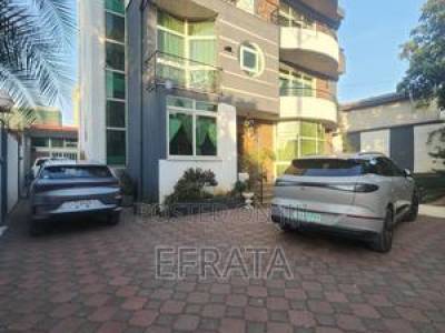 6bdrm House in Bole for rent