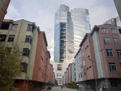 3-bed rooms Apartment in Ayat Real State