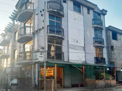 Multi-Purpose Commercial Building in Ayat