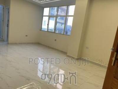 Furnished 3bdrm Condo in አያት 49 ማዞሪያ አካባቢ, Bole for sale