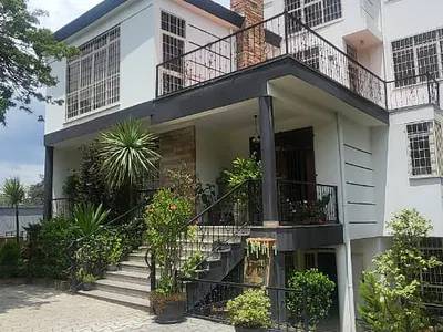 Exceptional Family Residence Walking Distance to the African Union